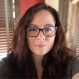 Meet your Posher, Becky